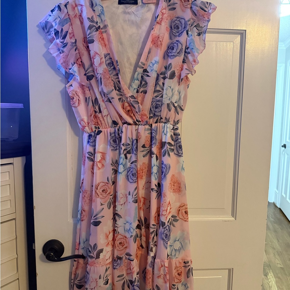 Floral V-Neck Ruffle Sleeve Dress
